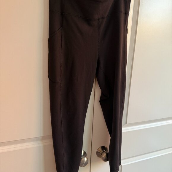 Lululemon Invigorate High-Rise Crop 23" - Picture 5 of 8